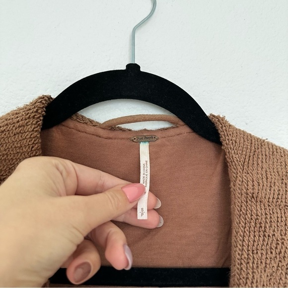 Free People Distressed Knit Full Zip Hoodie Moto Style Brown Size Small Women’s - Picture 9 of 11